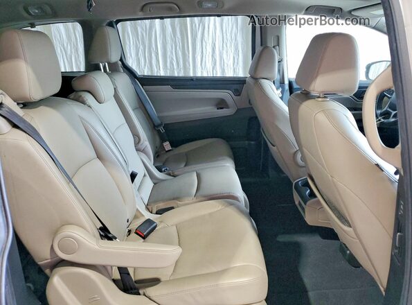 5FNRL6H70MB024194 2021 HONDA ODYSSEY White უკანა სალონის ხედი