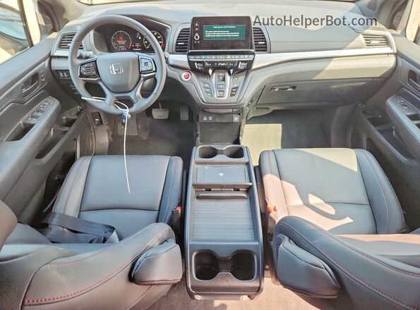 5FNRL6H70TB046033 2026 HONDA ODYSSEY Black Vista del salpicadero
