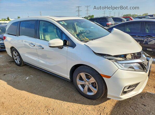 5FNRL6H71JB084531 2018 HONDA ODYSSEY Белый Передняя правая четверть
