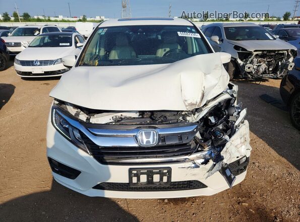 5FNRL6H71JB084531 2018 HONDA ODYSSEY Белый Вид спереди