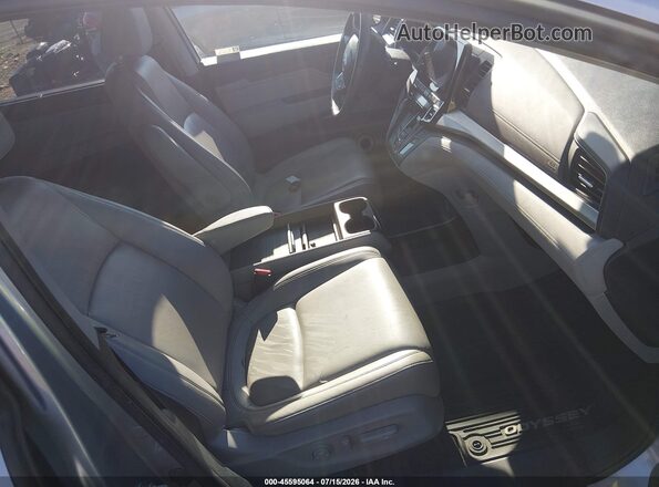 5FNRL6H71NB029583 2022 HONDA ODYSSEY Серебряный Вид салона спереди