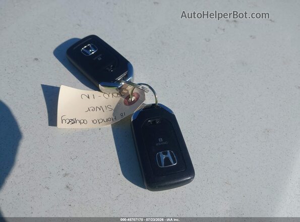 5FNRL6H72JB054602 2018 HONDA ODYSSEY Gray წინა პანელის ხედი