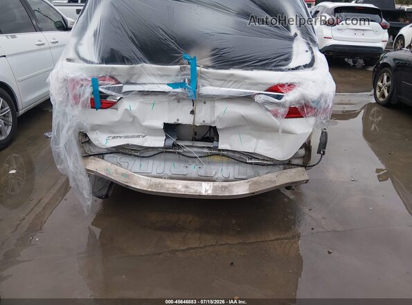 5FNRL6H72JB098177 2018 HONDA ODYSSEY White Widok z przodu