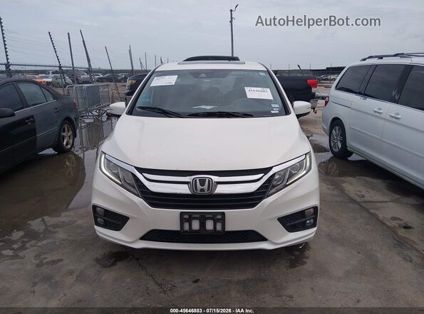 5FNRL6H72JB098177 2018 HONDA ODYSSEY White Widok wnętrza z tyłu