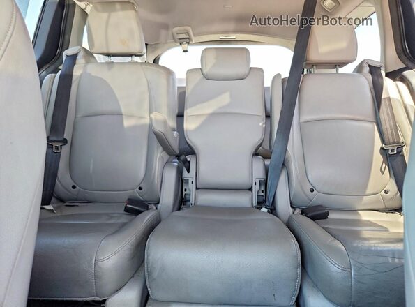5FNRL6H73JB067732 2018 HONDA ODYSSEY Gray Հետևի նստատեղերի տեսք