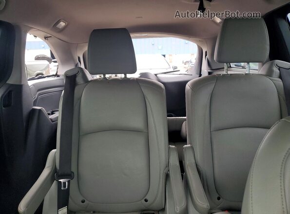 5FNRL6H73KB098612 2019 HONDA ODYSSEY Blue Rear seats view