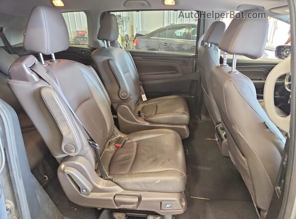 5FNRL6H73KB133875 2019 HONDA ODYSSEY Silver Вид задньої частини салону