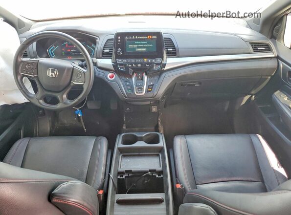 5FNRL6H73PB054195 2023 HONDA ODYSSEY Red Vista del salpicadero