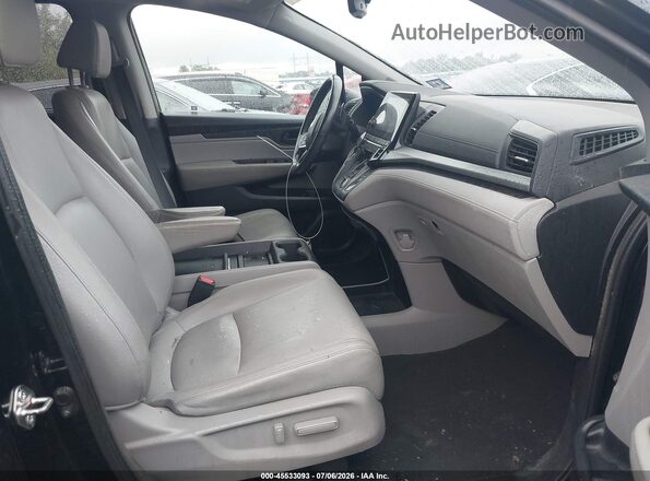 5FNRL6H74JB025621 2018 HONDA ODYSSEY Черный Вид салона спереди