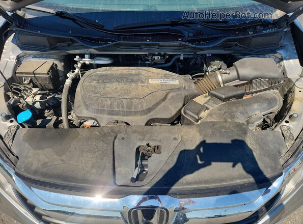 5FNRL6H74JB065973 2018 HONDA ODYSSEY Silver Engine compartment view