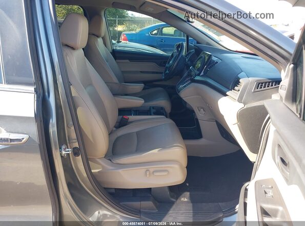 5FNRL6H74KB025930 2019 HONDA ODYSSEY Gray Front interior view