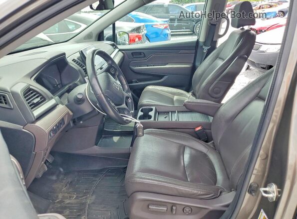 5FNRL6H74KB026155 2019 HONDA ODYSSEY Brown Front interior view