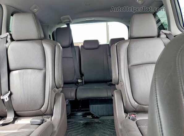 5FNRL6H74KB026155 2019 HONDA ODYSSEY Brown Rear seats view