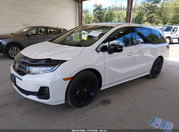 5FNRL6H74SB052240 2025 HONDA ODYSSEY White Przód lewy