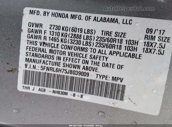5FNRL6H75JB039009 2018 HONDA ODYSSEY Silver Vista del compartimento del motor