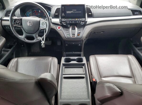 5FNRL6H75JB099369 2018 HONDA ODYSSEY White Вид панелі приладів