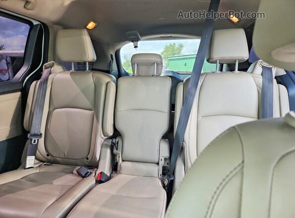5FNRL6H75MB043517 2021 HONDA ODYSSEY Белый Вид задних сидений