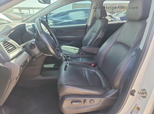 5FNRL6H77JB022504 2018 HONDA ODYSSEY White Սալոնի դիմացի տեսք