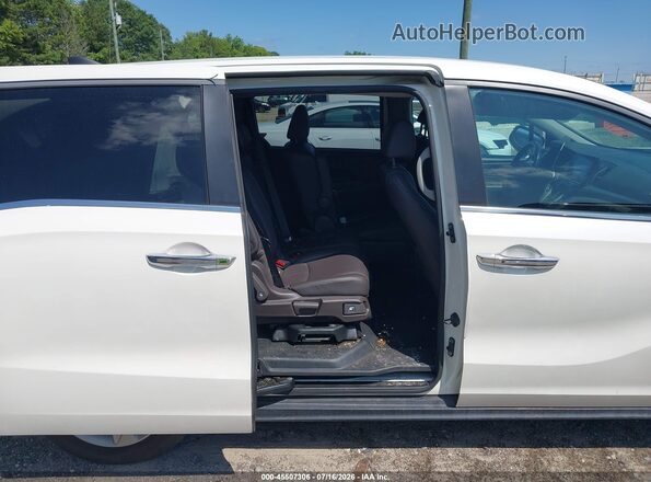 5FNRL6H77JB057303 2018 HONDA ODYSSEY White VIN კოდის სტიკერის ხედი