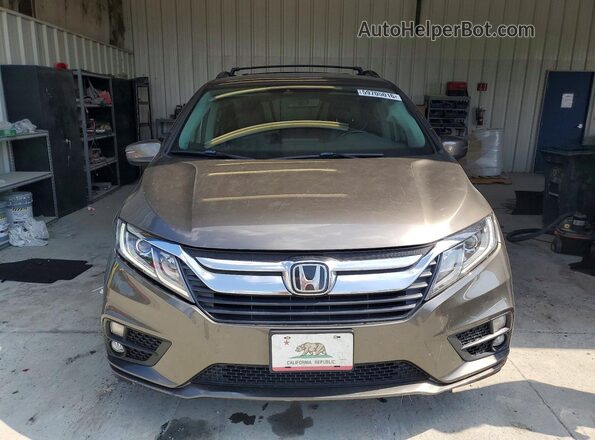 5FNRL6H78JB035830 2018 HONDA ODYSSEY Gray Front view