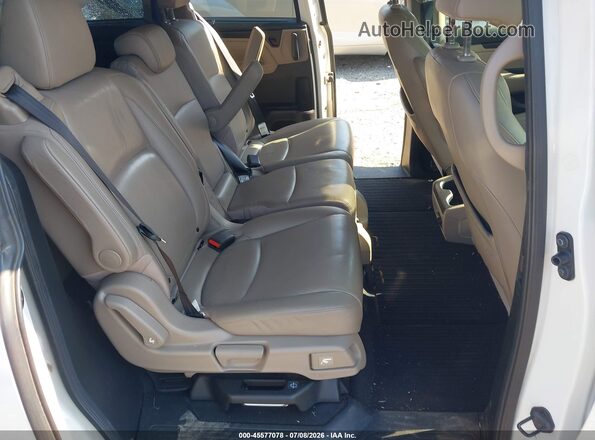 5FNRL6H78JB041885 2018 HONDA ODYSSEY White VIN sticker view