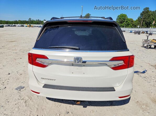 5FNRL6H78JB049131 2018 HONDA ODYSSEY White Rear view
