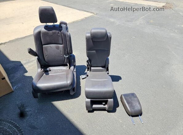 5FNRL6H78KB074189 2019 HONDA ODYSSEY Gray VIN կոդի պիտակի տեսք