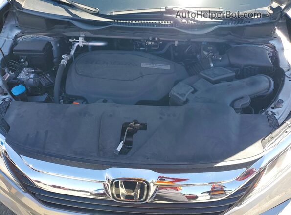 5FNRL6H78KB077139 2019 HONDA ODYSSEY Silver ძრავის განყოფილების ხედი