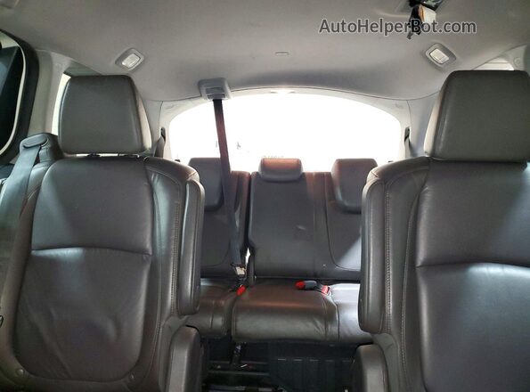 5FNRL6H79KB056817 2019 HONDA ODYSSEY White Rear seats view