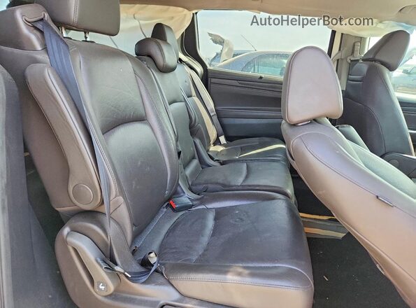 5FNRL6H7XJB007396 2018 HONDA ODYSSEY White Widok tylnych siedzeń