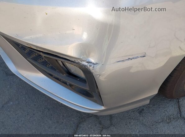 5FNRL6H7XJB107790 2018 HONDA ODYSSEY Серебряный Вид спереди