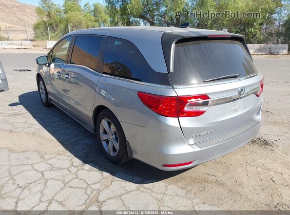 5FNRL6H7XJB107790 2018 HONDA ODYSSEY Серебряный Задняя левая четверть