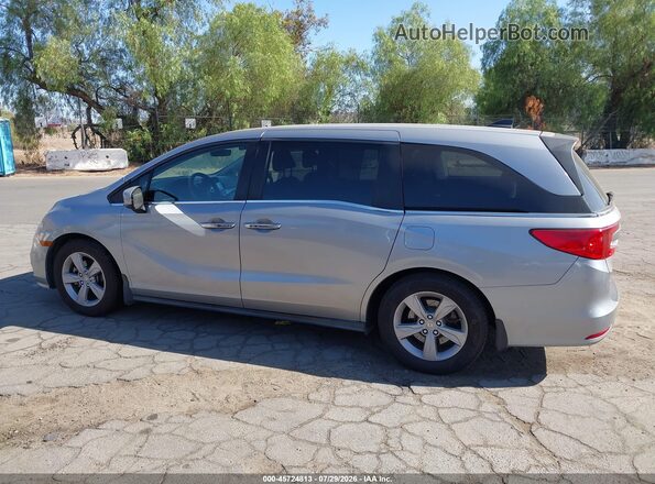 5FNRL6H7XJB107790 2018 HONDA ODYSSEY Серебряный Панорамный вид салона 360°