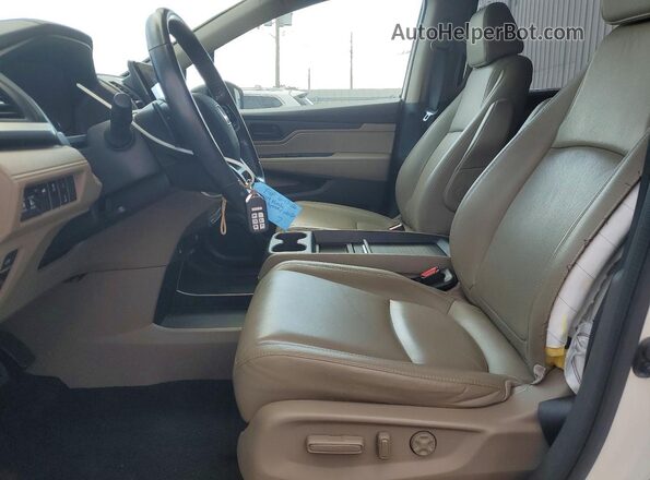 5FNRL6H7XKB016357 2019 HONDA ODYSSEY White Vista interior delantera