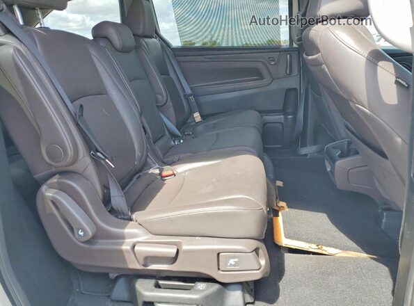 5FNRL6H7XKB040013 2019 HONDA ODYSSEY White Rear interior view