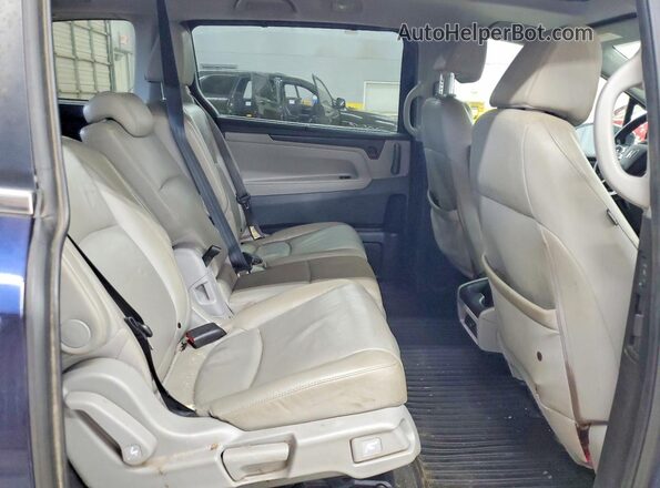 5FNRL6H7XLB032172 2020 HONDA ODYSSEY Blue Widok wnętrza z tyłu