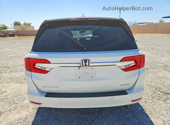 5FNRL6H80JB049522 2018 HONDA ODYSSEY White Widok z tyłu