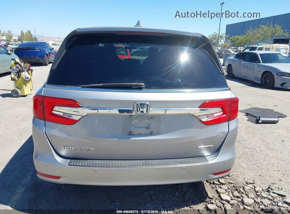 5FNRL6H82JB042507 2018 HONDA ODYSSEY Серебряный 