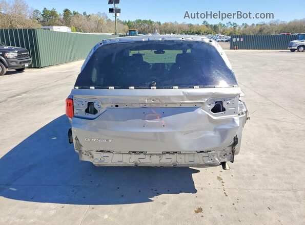 5FNRL6H83PB077517 2023 HONDA ODYSSEY Silver Вид ззаду