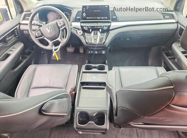 5FNRL6H83TB016470 2026 HONDA ODYSSEY Серый Вид панели приборов