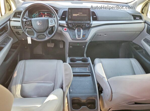5FNRL6H85JB049659 2018 HONDA ODYSSEY Silver წინა პანელის ხედი