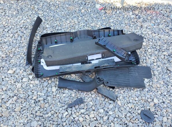 5FNRL6H85JB049659 2018 HONDA ODYSSEY Silver ძრავის განყოფილების ხედი