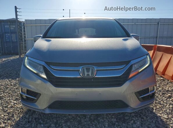 5FNRL6H85JB049659 2018 HONDA ODYSSEY Silver წინა ხედი