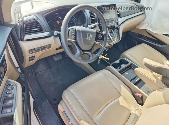 5FNRL6H85MB002474 2021 HONDA ODYSSEY Белый Вид панели приборов