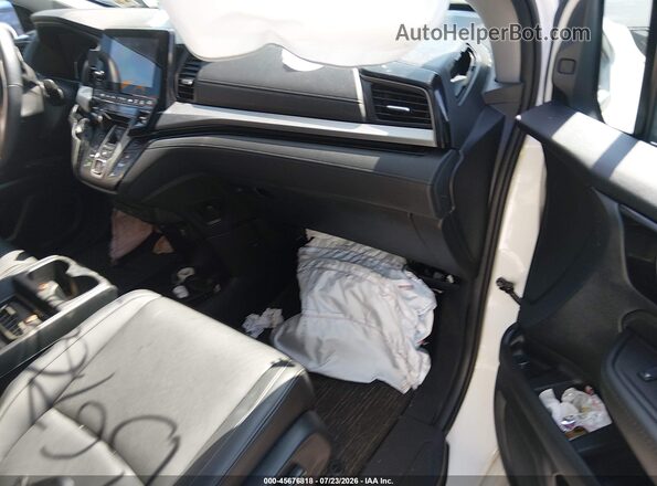5FNRL6H85PB004701 2023 HONDA ODYSSEY White Սալոնի դիմացի տեսք