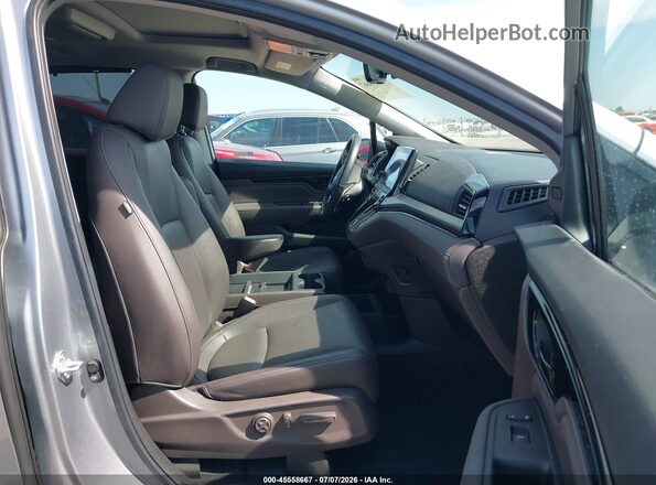 5FNRL6H85PB062002 2023 HONDA ODYSSEY Gray Widok wnętrza z przodu