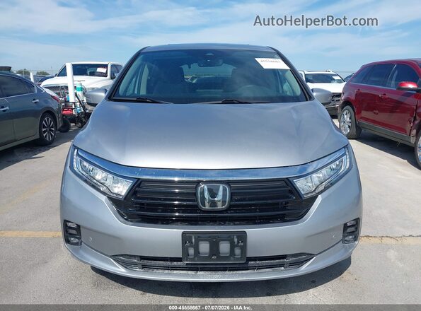 5FNRL6H85PB062002 2023 HONDA ODYSSEY Gray Widok wnętrza z tyłu