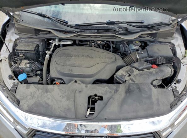5FNRL6H86NB057775 2022 HONDA ODYSSEY Silver Вид задньої частини салону