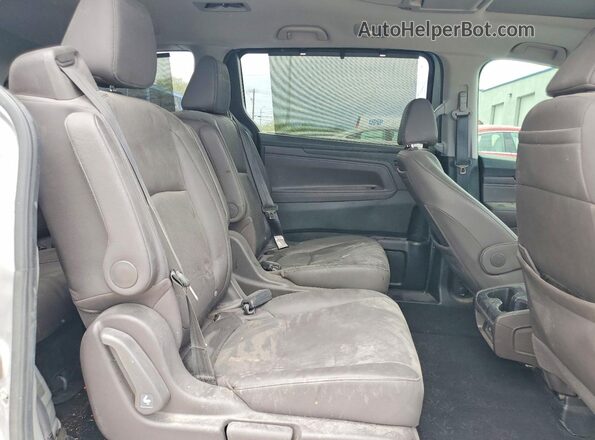 5FNRL6H86NB057775 2022 HONDA ODYSSEY Silver Вид задніх сидінь