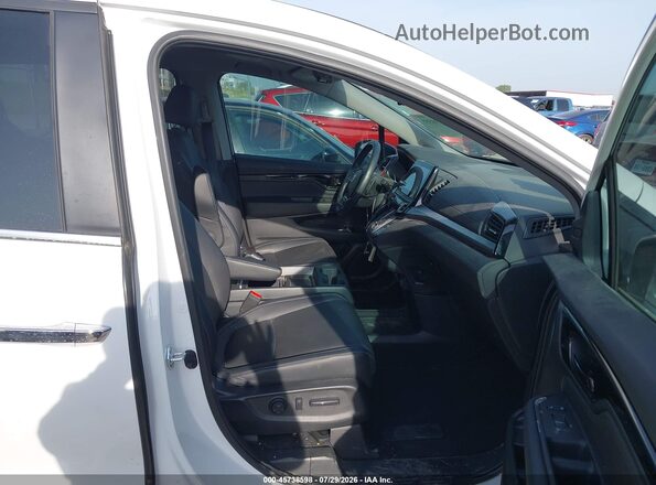 5FNRL6H86RB000367 2024 HONDA ODYSSEY Белый Вид салона спереди